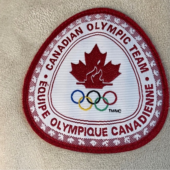 Vintage Hudson’s Bay 2006 Olympic Faux Suede Sherpa Hoodie - Large - Picture 4 of 9